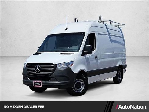 Used 2022 Mercedes-Benz Sprinter 2500 image 1