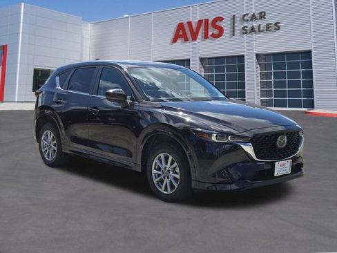 Used 2025 MAZDA CX-5 AWD 2.5 S w/ Preferred Package image 3