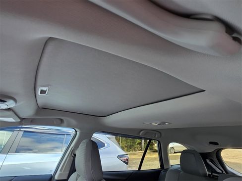 New 2025 Subaru Outback Premium image 10