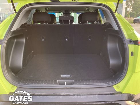Used 2025 Hyundai Kona SEL FWD image 11