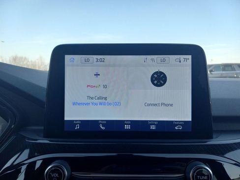 Used 2024 Ford Escape ST-Line w/ Cold Weather Package image 21