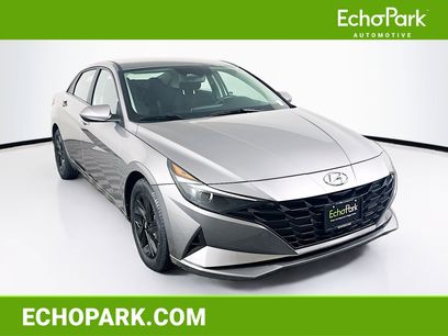 Used 2023 Hyundai Elantra SEL