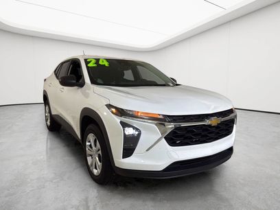Used 2024 Chevrolet Trax LS