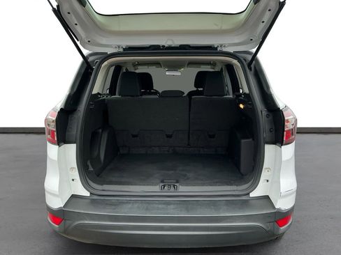 Used 2017 Ford Escape S image 24