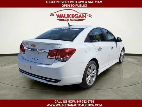 Used 2011 Chevrolet Cruze LTZ w/ RS Package FWD image 5