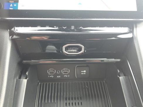 New 2026 Jeep Grand Cherokee Laredo image 23