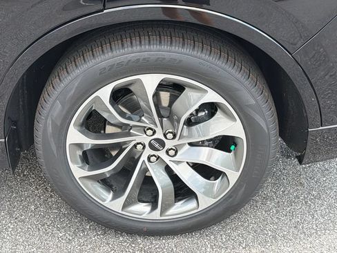New 2026 Lincoln Aviator 2WD w/ Jet Appearance Package image 20