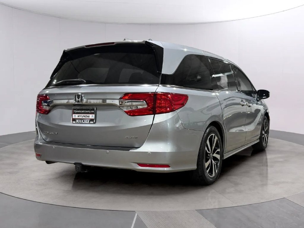 Used 2019 Honda Odyssey Elite image 3