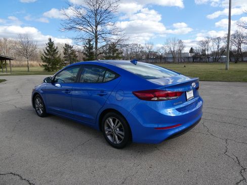 Used 2017 Hyundai Elantra SE FWD image 7