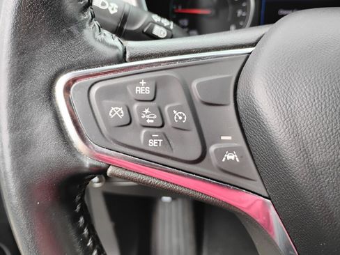 Used 2021 Chevrolet Equinox LT w/ Driver Convenience Package FWD image 21