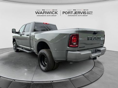 Used 2026 RAM 3500 Big Horn AWD/4WD image 3