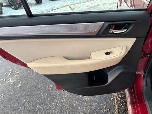 Used 2016 Subaru Legacy 2.5i Premium image 12