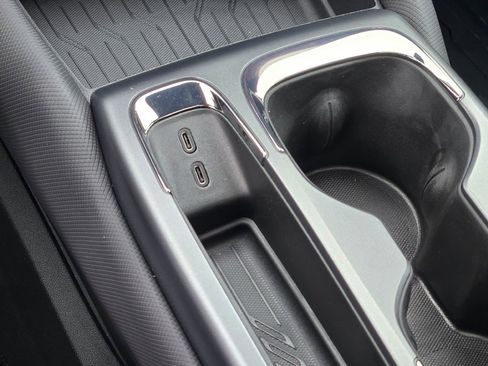 New 2026 Chevrolet Equinox EV RS image 28