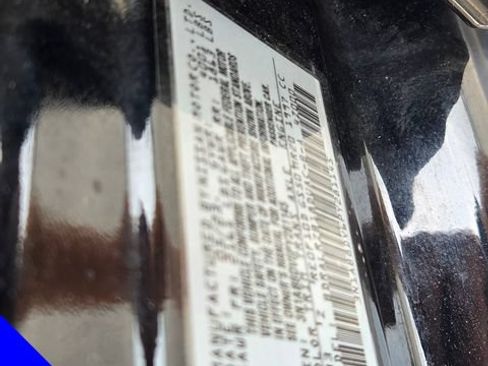 Used 2023 Nissan Sentra SR w/ Midnight Edition Package FWD image 17