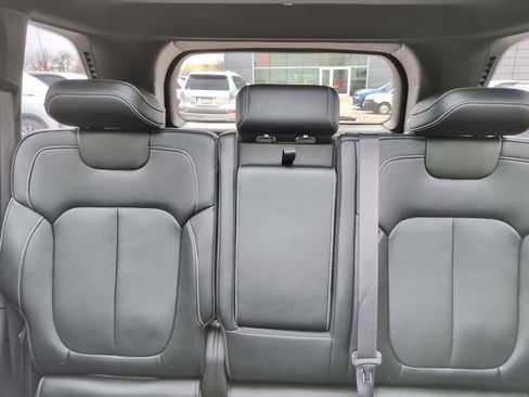 Certified 2024 Jeep Grand Cherokee Overland w/ Luxury Tech Group IV AWD/4WD image 32