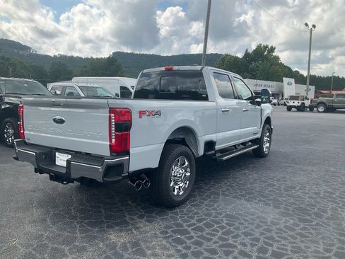 New 2026 Ford F250 Lariat w/ Chrome Package AWD/4WD image 5
