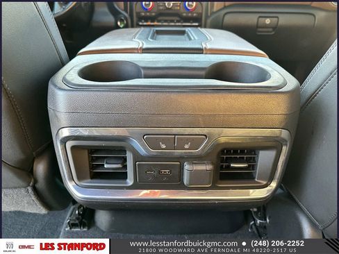 Used 2020 Chevrolet Silverado 1500 High Country w/ Technology Package image 16