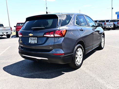 Used 2022 Chevrolet Equinox LT FWD image 6