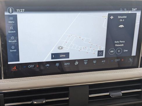 Used 2023 Lincoln Corsair Reserve image 12