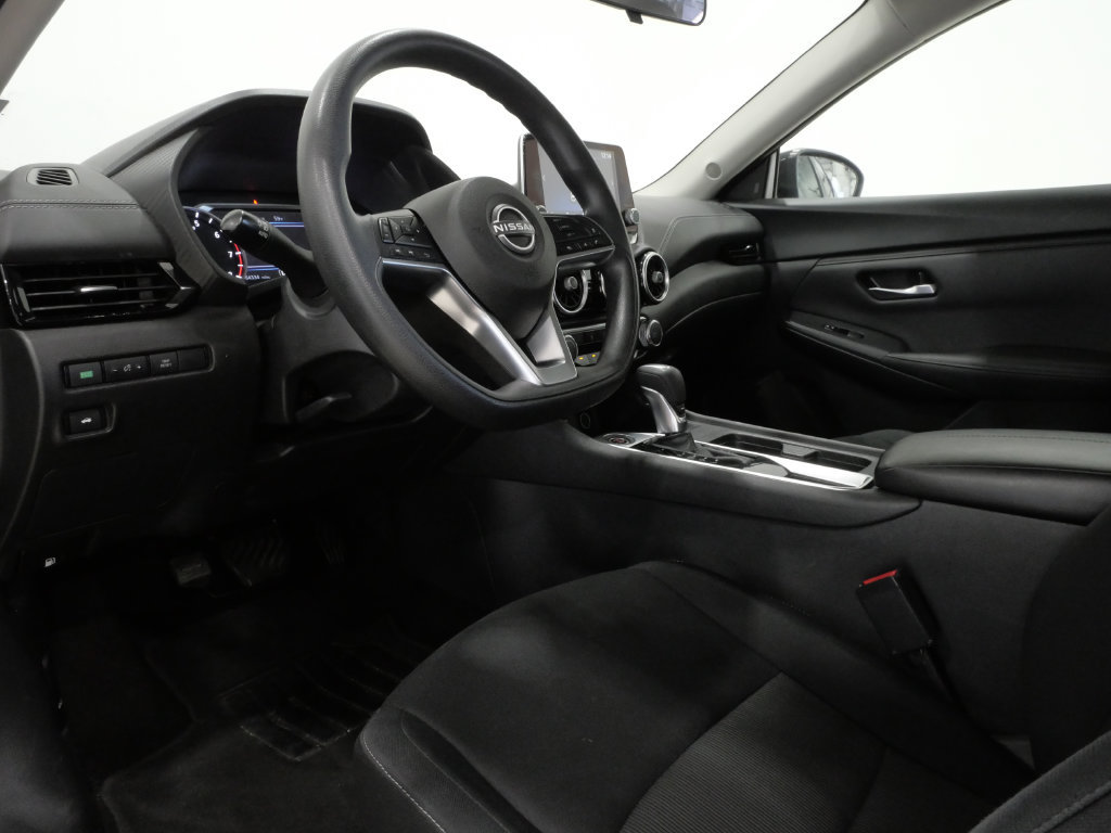 Used 2024 Nissan Sentra SV FWD image 10
