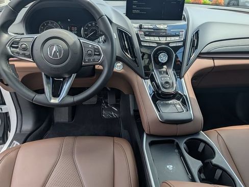 Certified 2025 Acura RDX SH-AWD w/ Technology Package image 18