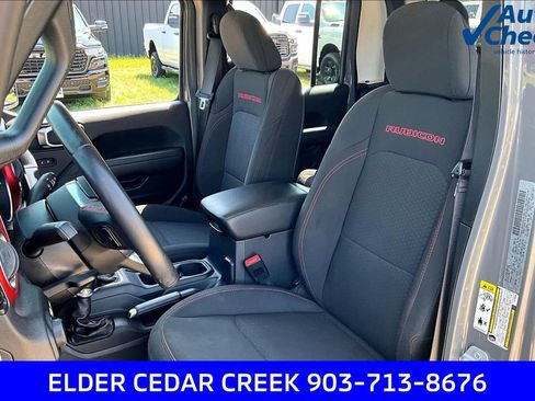 Used 2020 Jeep Gladiator Rubicon AWD/4WD image 26