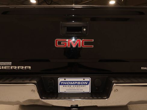 Used 2017 GMC Sierra 1500 SLT w/ SLT Premium Package image 21