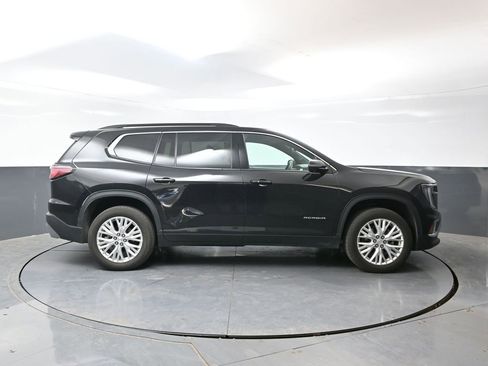 Used 2024 GMC Acadia Elevation AWD/4WD image 4
