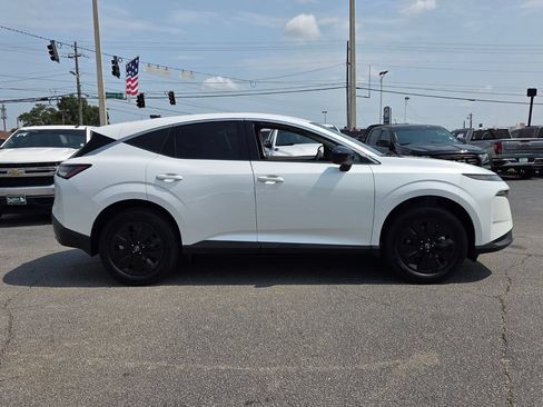 New 2026 Nissan Murano SV AWD/4WD image 12