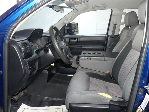 Used 2014 Toyota Tundra SR AWD/4WD image 18