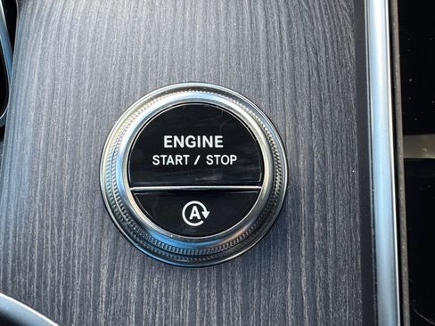 Certified 2026 Mercedes-Benz GLC 43 AMG 4MATIC image 30