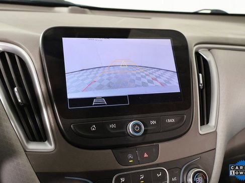 Used 2024 Chevrolet Malibu LT image 6