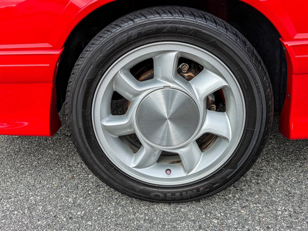 Used 1993 Ford Mustang Cobra RWD image 21