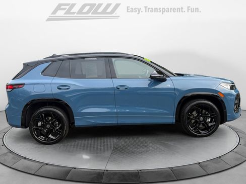 Certified 2026 Volkswagen Tiguan SE R-Line AWD/4WD image 8