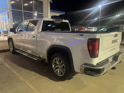 Used 2019 GMC Sierra 1500 SLT w/ SLT Premium Plus Package image 3