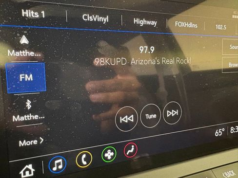 Used 2025 Chevrolet Blazer LT image 30