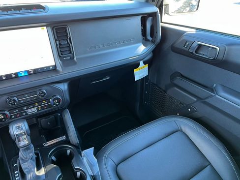 New 2025 Ford Bronco Badlands w/ Sasquatch Package image 27