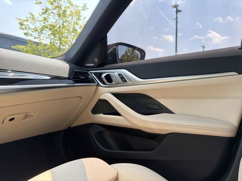 Used 2023 BMW i4 eDrive40 w/ Premium Package RWD image 22