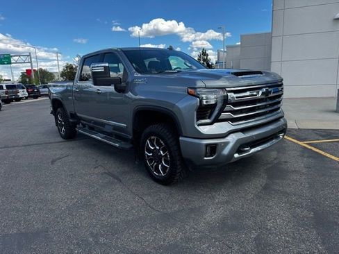 Used 2024 Chevrolet Silverado 3500 High Country w/ High Country Premium Package AWD/4WD image 1