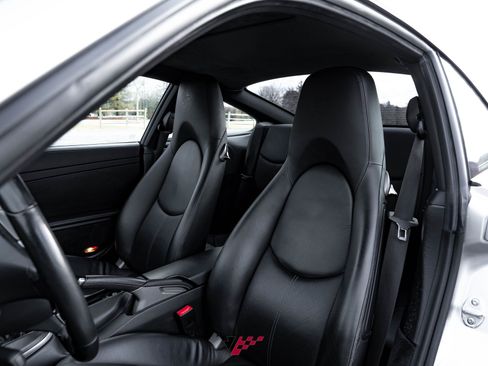 Used 2005 Porsche 911 Carrera S image 33