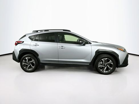 Used 2024 Subaru Crosstrek 2.0i Premium AWD/4WD image 10