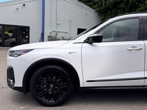 Used 2025 Acura MDX A-Spec AWD/4WD image 10