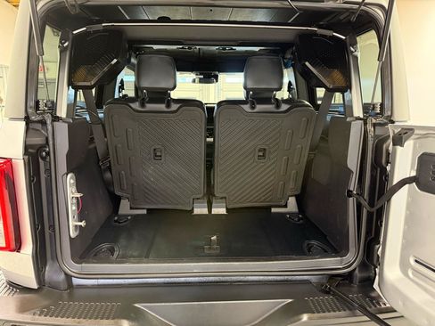 Used 2023 Ford Bronco Black Diamond AWD/4WD image 24