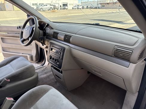 Used 2005 Ford Freestar SES image 6
