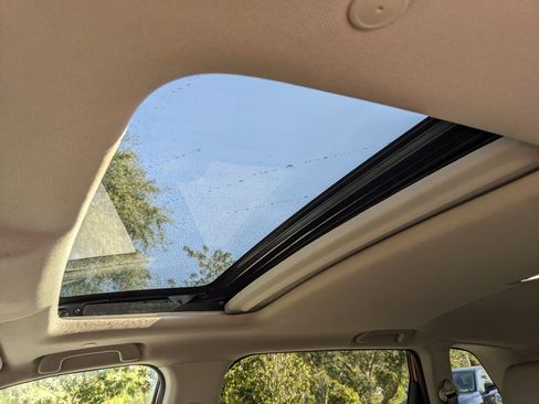 Certified 2023 Honda CR-V EX image 32