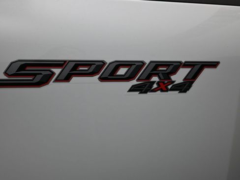 Certified 2024 Ford F250 XLT w/ XLT Premium Package image 30