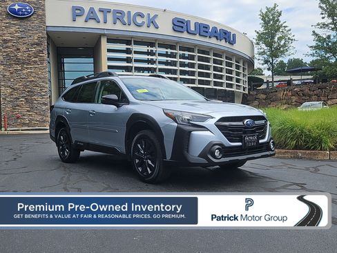 Used 2023 Subaru Outback Onyx Edition AWD/4WD image 1