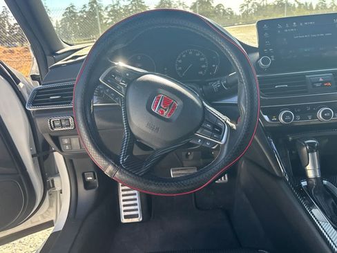 Used 2019 Honda Accord Sport image 16