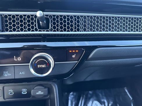 Used 2025 Honda Civic Sport Touring image 20