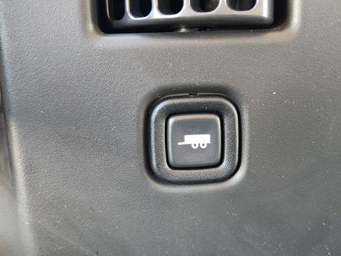 New 2025 Chevrolet Express 3500 w/ Power Convenience Package image 21